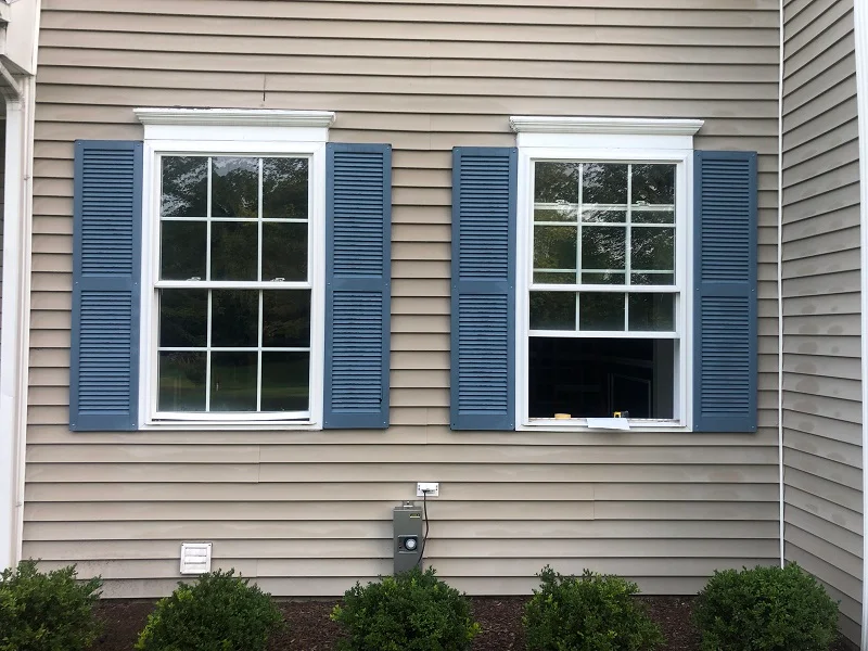 Window in Oxford, CT needs replacement